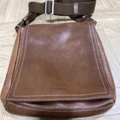 WT174 TAKEO KIKUCHI レザーショルダーバッグ ブラウン 中古品