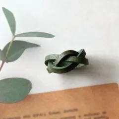 No.384 レザーリング　指輪　スカーフ留め　ハンドメイド