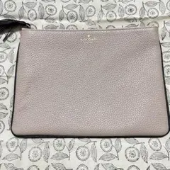 kate spade ケイトスペード　ポーチ　フラット　レザー