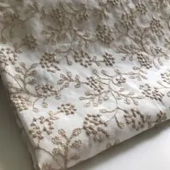 縦100cm×横95cm 刺繍生地