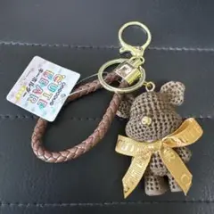 Item thumbnail for item 14270925-ad72-441e-ab28-3a8ce875655c