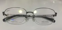 トラステージ　眼鏡