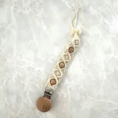 おしゃぶりホルダー
