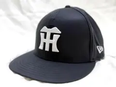 阪神タイガース キャップ 黒 ロゴ付き ニューエラ