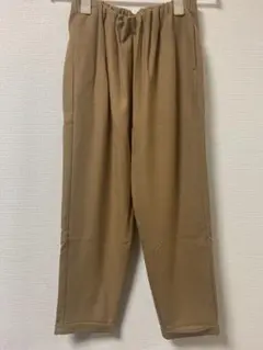 LUCA ベージュ タック入りパンツ ゴムウエスト