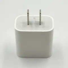 Apple正規品 純正アダプタ20W A2305