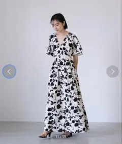 AKTE ♡ フレアスリーブバックオープンワンピース