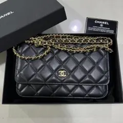 CHANEL ブラック ショルダーバッグ
