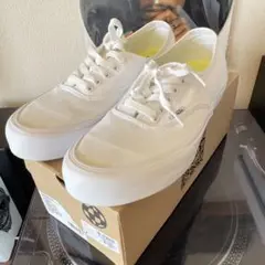 VANS authentic vr3 White スニーカー　26cm
