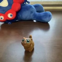 関西大阪万博　スーダン館　猫　置物　茶色