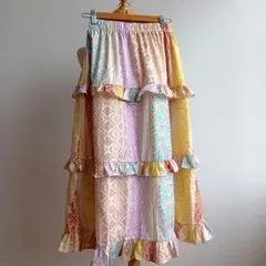 パッチワーク風ロングスカート 花柄 フリル