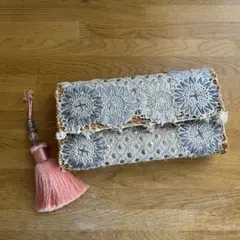 ファティマモロッコ　クラッチバッグ　タッセル