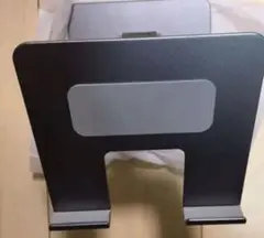 【値下げました】⑤タブレット　スタンド　iPad デスク台　卓上横縦置き　未使用