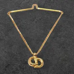 Item thumbnail for item 6e4b4d46-b40e-4a7a-9af5-e72952118b89