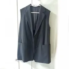 ユニクロ　スリーブレスジャケット