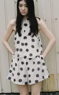 ZARA ピンタック入りドット柄ミューダパンツ
