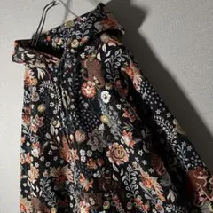 2025年最新】ZARA 柄・デザイン：花柄/ボタニカル柄 パーカーの