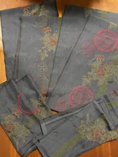 青系花柄刺繍 、大島着物生地・解き