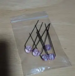 紫ストライプ模様ヘアピン
