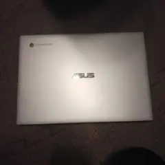 ASUS Chromebook 箱付 初期化済 外箱跡あり 交渉可
