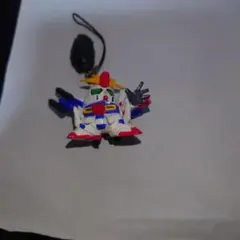 ガンダム 　ストラップ 　フィギュア