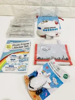 新品 未開封! JAL ノベルティ 木製 飛行機 パスケース 移動ポケット 模型
