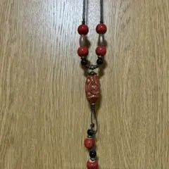 ユニーク陶器ロングネックレス