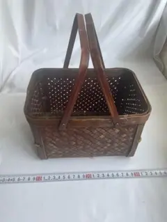 籐の籠wicker basket
