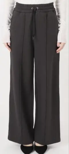 セール！『美品』IENA BLACK スウェットパンツ