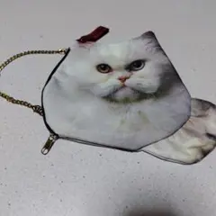 あちゃちゅむ　 猫顔ポーチ チェーン付き