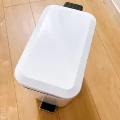 一点のみ✨ホワイト　5リットル　ごみ箱 フタ付き