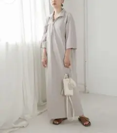 Babハーフジップカットワンピース