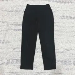 ユニクロ ストレッチパンツ シンプル 無地 着回し オフィスにも E6096