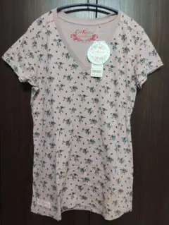 新品未使用タグ付き　ユニクロ　キャスキッドソン Vネック　Tシャツ　Ｌ　綿