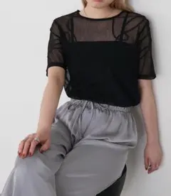 forksy. ニュアンス柄シアー半袖Tシャツ