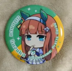 ウマ娘プリティーダービー　リアル脱出ゲーム　サイレンススズカ　缶バッチ