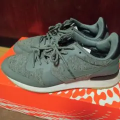 ナイキ NIKE スニカー 24cm 再お値下げ