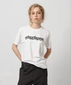 美品　ATTISESSION OBSESSION Tシャツ　ホワイト