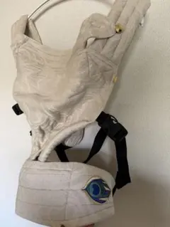 Item thumbnail for item 22856730-4da0-4ff7-8838-8a1f80778404