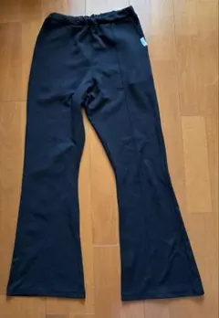 ラブトキシック 黒パンツ　160