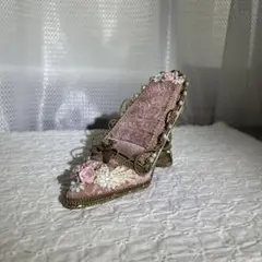 リングスタンド　ハイヒール　フリーサイズ指輪1つプレゼントつき