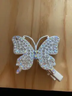 蝶々 ヘアクリップ