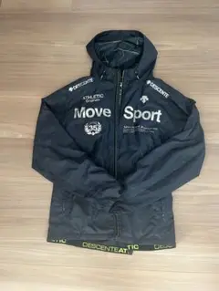 デサント　move Sport ウィンドブレーカー　サイズXL