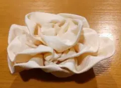 アイボリー コサージュ 約10cm