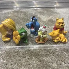 ディズニーフィギュアセット　がちゃぽん