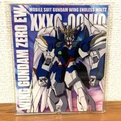 秋葉原アトレガンダムW 30周年記念　スマホスタンド ウイングガンダムゼロ