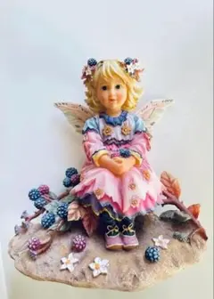 BRAMBLEY HEDGE FAIRIE　クリスティン　ハワース