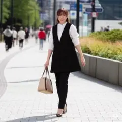 【最安値】 ESICA 黒 F ノースリーブ ベスト ポケット付き