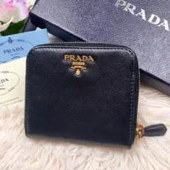 極美品✨PRADA プラダ 二つ折り財布 サフィアーノレザー ファスナー 黒