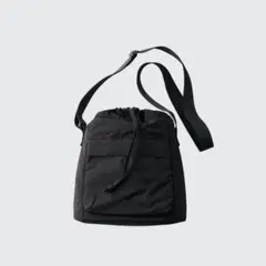 UNIQLO C ミニショルダーバッグ　ブラック